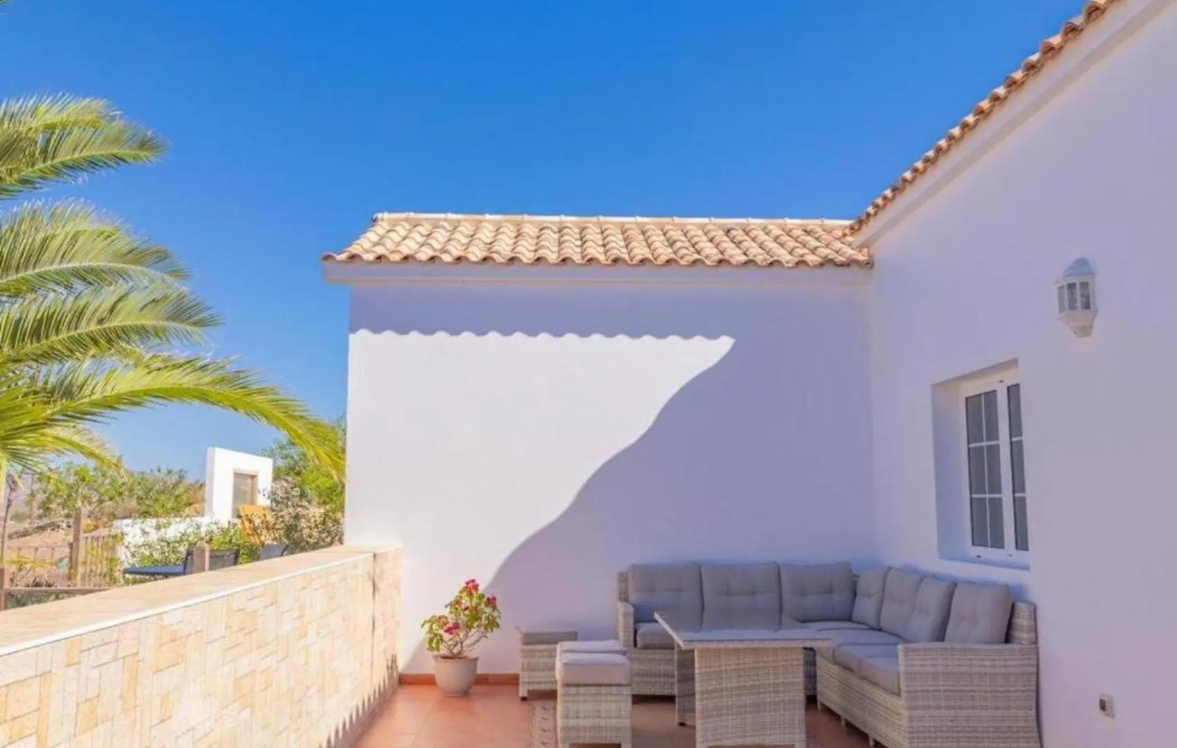 Casa Amaya - Spacious House With Pool, Large Garden, Bbq, 2 Terraces, And Ideal Location El Charco  0*, El Charco (Las Palmas)