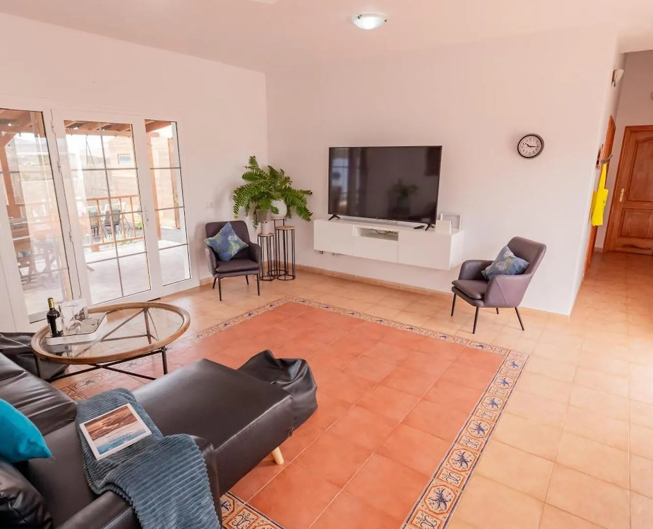 Holiday home Casa Amaya - Spacious House With Pool, Large Garden, Bbq, 2 Terraces, And Ideal Location El Charco